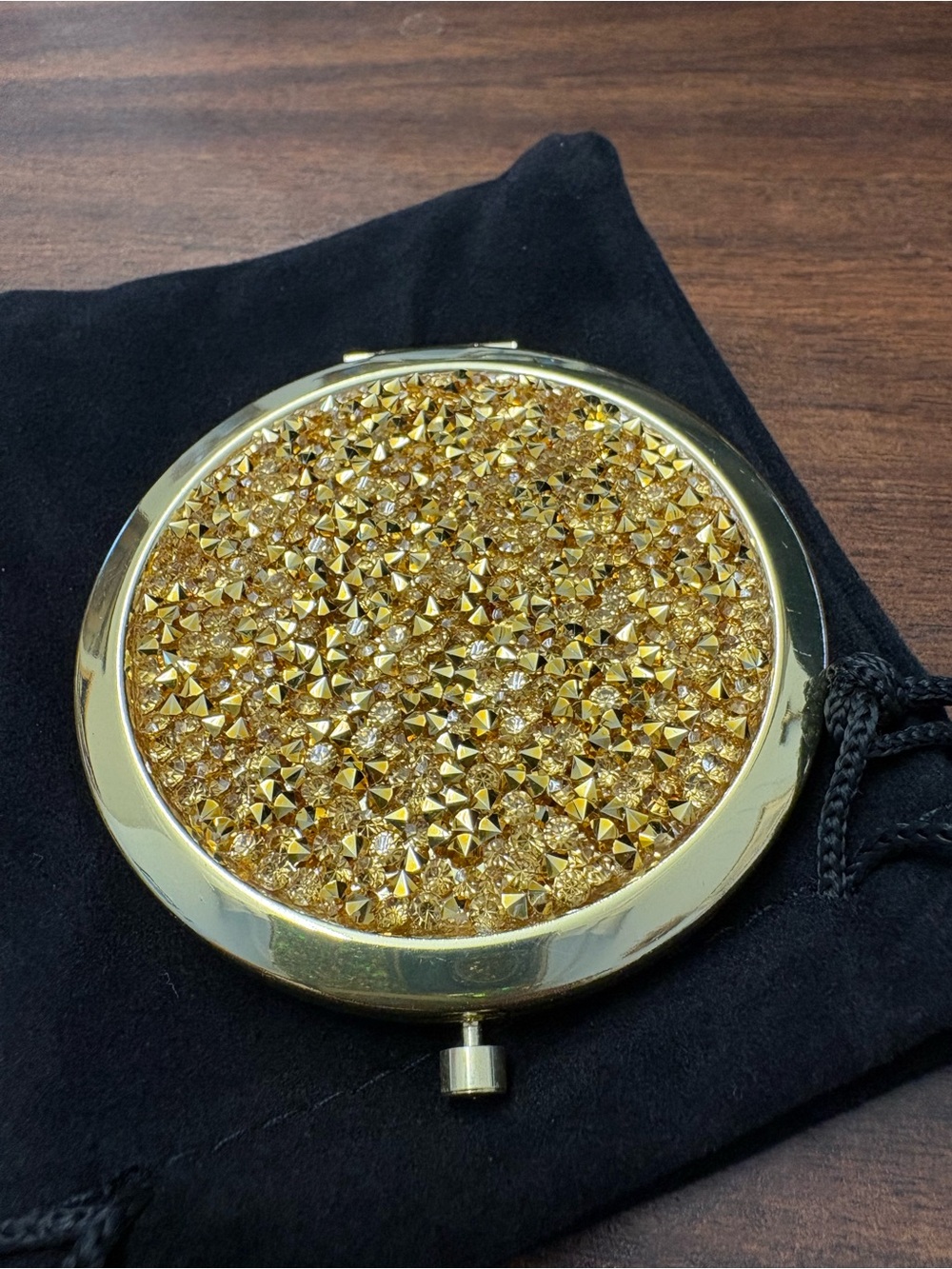 Compact dual sided Mirror NIP Gold